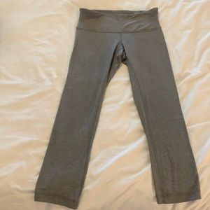 Heather grey Lululemon wunderunder leggings